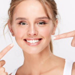 Moeloet Whitening Strips: Menghilangkan Noda Gigi dengan Aman