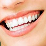 Pemutih Gigi Ajaib dalam Bentuk Foam: Moeloet Whitening Foam