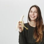 Pemutihan Gigi dengan Kulit Pisang: Mitos atau Fakta?
