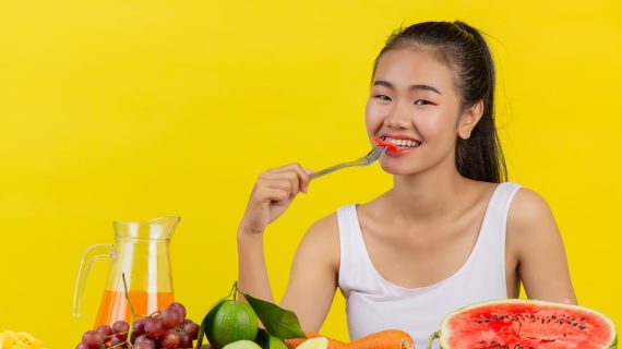 Makanan dan Minuman yang Membantu Mempertahankan Kesehatan Gigi